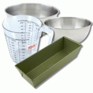 Set pâtisserie avec moule à cake 30 cm revêtu cire de carnauba, 2 bols à mixer, verre mesureur et spatule Zenker - vert acier 3176239937992