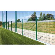 Metalu + - clôtures sportives - metalu plast - hauteur hors sol : 6 à 10 m