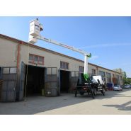 Équipement hydraulique avec stabilisateurs pour nacelle Eurosky-i