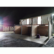 Box avec ouverture intégrale - BOX037 - LCI Cheval - Bois Douglas 48mm - Acier Galvanisé 12x12cm - Toiture Bac Acier