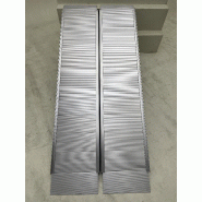 Rampe d'accès en aluminium 400 kg - 1800 x 760 mm - largeur utile 730 mm - Pliante MW Tools ARP20180