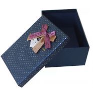Boîte-cadeau coloré par style à la mode graver rigide et debossing en refief - heidel