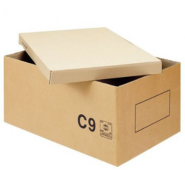 Caisse carton avec couvercle adaptée pour la constitution de palettes stables et homogènes Caisse carton avec couvercle adaptée pour la constitution de palettes stables et homogènes