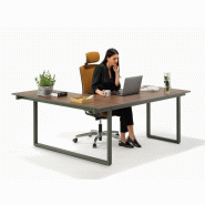 Bureau de direction Be1 avec retour pour un large espace de travail Bureau de direction Be1 avec retour pour un large espace de travail