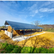 Hangar agricole solaire mis gratuitement à disposition pour l'agriculteur -100% financé par Samsolar Hangar agricole solaire mis gratuitement à disposition pour l'agriculteur -100% financé par Samsolar