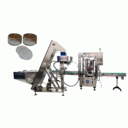 Boucheuse pour produits laitiers et dérivés avec production de 120 bpm Boucheuse pour produits laitiers et dérivés avec production de 120 bpm