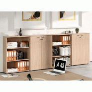 Armoire mi-haute à portes battantes en bois mélaminé avec serrure et jeu de clés - 80x35x120 cm Armoire mi-haute à portes battantes en bois mélaminé avec serrure et jeu de clés - 80x35x120 cm