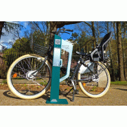 Borne e-Park VAE - Recharge et sécurisation pour 2 vélos électriques - Modèle breveté et construction durable Borne e-Park VAE - Recharge et sécurisation pour 2 vélos électriques - Modèle breveté et construction durable
