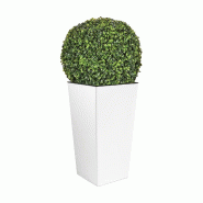 WellHome - Pot haut 35 L Urbi Square coloris blanc avec boule de buis 36cm - blanc plastique PK3903 WellHome - Pot haut 35 L Urbi Square coloris blanc avec boule de buis 36cm - blanc plastique PK3903