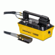 PARG1102N - Pompe hydraulique pneumatique Turbo II - 3/3 Distributeur manuel avec télécommande - 2081 cm3 d'huile utile - Pour vérins simple effet