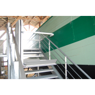 Une plateforme monte-escalier pour marchandises - Otolift monte