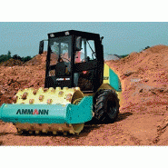 Rouleau compacteur pied de mouton autoporté ? Ammann ? 3t ? Asc30