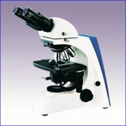 Microscope biologique