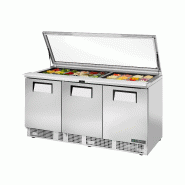 Table de préparation réfrigérée positive avec capot en verre 30 bacs GN 1/6 3 portes pleines 708L True