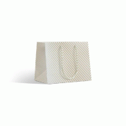 Sac luxe "Diago" 24+14x19cm - par 20