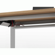 Goulotte métallique pour bureaux et tables About Office - Coloris aluminium - Pour plateaux L180/200 cm - Garantie 2 ans Goulotte métallique pour bureaux et tables About Office - Coloris aluminium - Pour plateaux L180/200 cm - Garantie 2 ans