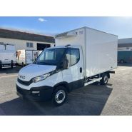 Voiture frigorifique Iveco daily 35S14 - demi-hayon - 171FR100 Voiture frigorifique Iveco daily 35S14 - demi-hayon - 171FR100
