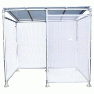 ABRI FUMEUR / STRUCTURE EN ALUMINIUM / BARDAGE EN POLYCARBONATE ALVÉOLAIRE / BANC ASSIS-DEBOUT / 2.52 X 1.86 M