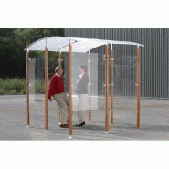 ABRI FUMEUR / STRUCTURE EN BOIS ET ACIER / BARDAGE EN PLEXIGLAS / BANQUETTE / MODULES D'EXTENSION / 2 X 2 M