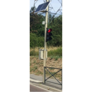 Ensemble Feu tricolore intelligent unidirectionnel solaire Ensemble Feu tricolore intelligent unidirectionnel solaire
