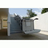 Plateforme monte-escalier