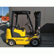 Chariot élévateur gaz Hyundai 20LA-7 2372 - disponible en occasion et en location de courte à longue durée Chariot élévateur gaz Hyundai 20LA-7 2372 - disponible en occasion et en location de courte à longue durée