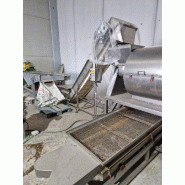 Ligne de traitement de caroube