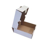 Boîte d'expédition en carton blanc 31 x 32 x 9,5 (cm).
