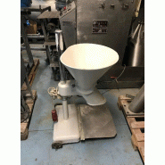 Tamiseur centrifuge tr-100 d'occasion - référence                        :                         c5229