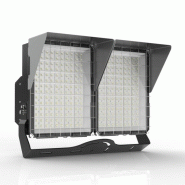 Projecteur led sportif compact et à haut mât pour l'éclairage des centres sportifs, places, zones et terrains de golf - 800w