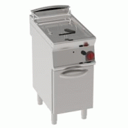 Friteuse à gaz 15 litres sur support - 400x700x900 mm - 12 Kw - 39231317 Eurast - inox 39231317 Friteuse à gaz 15 litres sur support - 400x700x900 mm - 12 Kw - 39231317 Eurast - inox 39231317