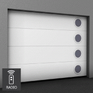 Porte de garage sectionnelle sur-mesure motorisée hublots ronds verticaux Porte de garage sectionnelle sur-mesure motorisée hublots ronds verticaux