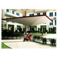 Préau Impluvio avec toile - Dimensions de 36m² à 102m², sur poteau central, acier galvanisé