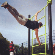 Street Workout DAMAPRO - L'Espalier en acier galvanisé thermolaqué pour étirements en plein air Street Workout DAMAPRO - L'Espalier en acier galvanisé thermolaqué pour étirements en plein air