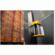 Banderoleuse semi-automatique Cyclone, la plus polyvalente Banderoleuse semi-automatique Cyclone, la plus polyvalente
