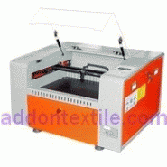 Machine de découpe gravure laser cma 4030 pour de petites surfaces de travail