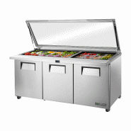 Table de préparation réfrigérée positive avec Capot en Verre 30 bacs GN 1/6 3 portes pleines 538L True