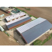 Panneau photovoltaïque en toiture pour entreprises - Installation complète : réduisez les coûts énergétiques et générez des revenus en revendant l'excédent d'électricité - France Solar