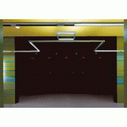 Luminaire suspendu à eclairage direct-/indirect Luminaire suspendu à eclairage direct-/indirect