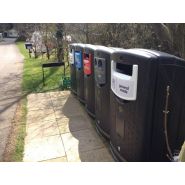 Cache-conteneurs et abris poubelle