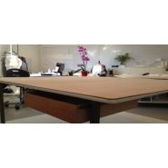 Table de coupe pour créateur et modéliste Table de coupe pour créateur et modéliste