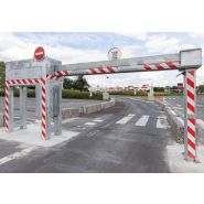 Portique de sécurité anti-intrusion pour véhicules