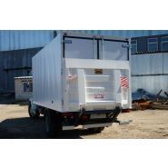 Équipement de levage Hiab Zepro pour fourgons et camions légers