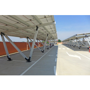 Ombrière photovoltaïque en aluminium sur fondations avec ancrage plaques acier - Pensilsole Middle/Maxi Ombrière photovoltaïque en aluminium sur fondations avec ancrage plaques acier - Pensilsole Middle/Maxi