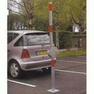 Barrière de parking double bras Mottez - 240cm de large et 95cm de haut - Acier robuste avec finition époxy aluminium Barrière de parking double bras Mottez - 240cm de large et 95cm de haut - Acier robuste avec finition époxy aluminium