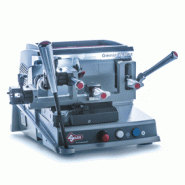 Machine clés à gorges Omnia W-Max - en promotion jusqu'au 30/09/2023 - 3000 clés plates Star offertes
