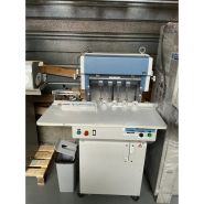Perforatrice d'occasion AJ PLUS - Uchida 4 têtes Perforatrice d'occasion AJ PLUS - Uchida 4 têtes