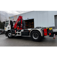 Grue hydraulique puissante, polyvalente, compacte et ergonomique - FASSI