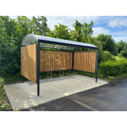 Abri 2 roues à toit en voûte polycarbonate alvéolaire cintré pour parkings, zones d'accueil ou abords de bâtiments - TRADI Abri 2 roues à toit en voûte polycarbonate alvéolaire cintré pour parkings, zones d'accueil ou abords de bâtiments - TRADI