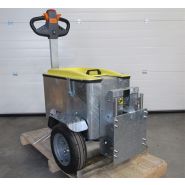 Tracteur pousseur industriel Innovep TR 30 avec timon pivotant